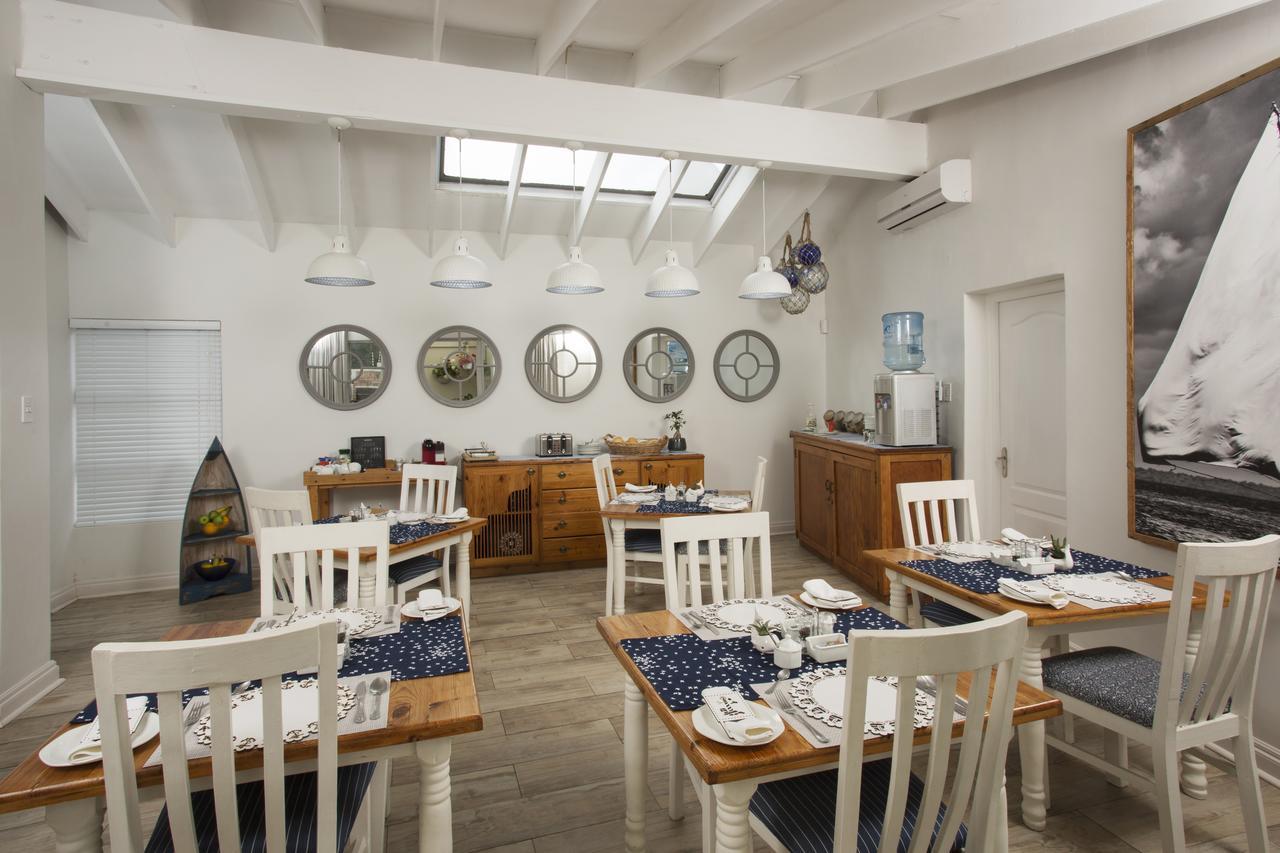Ocean Hideaway Bed And Breakfast 아만짐토티 외부 사진